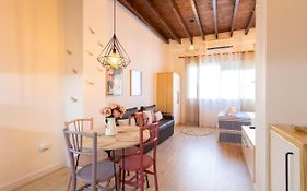 Fabie Triana Loft By Valcambre